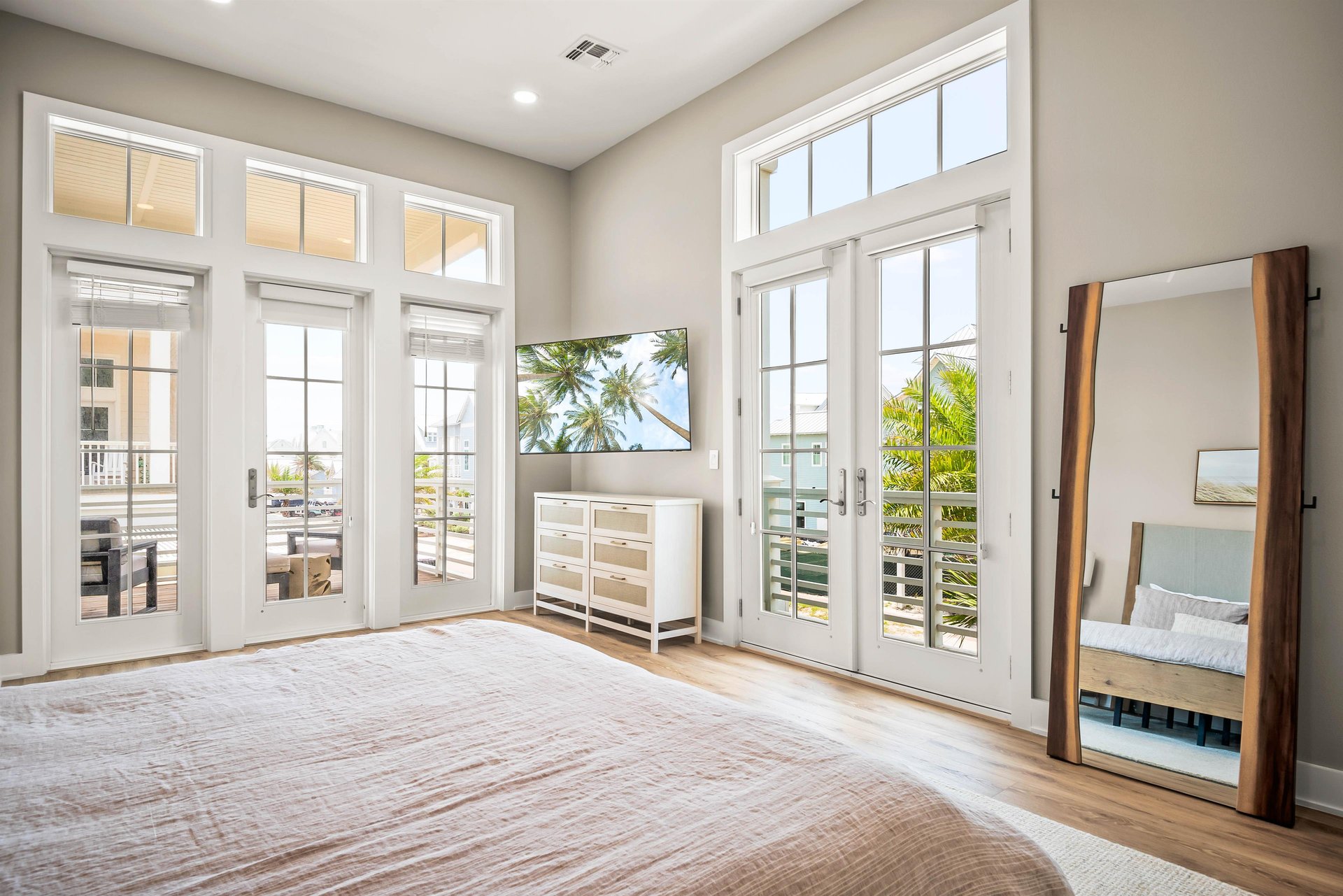 King Suite, 2nd Floor