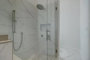 2nd Floor, Primary King Bathroom