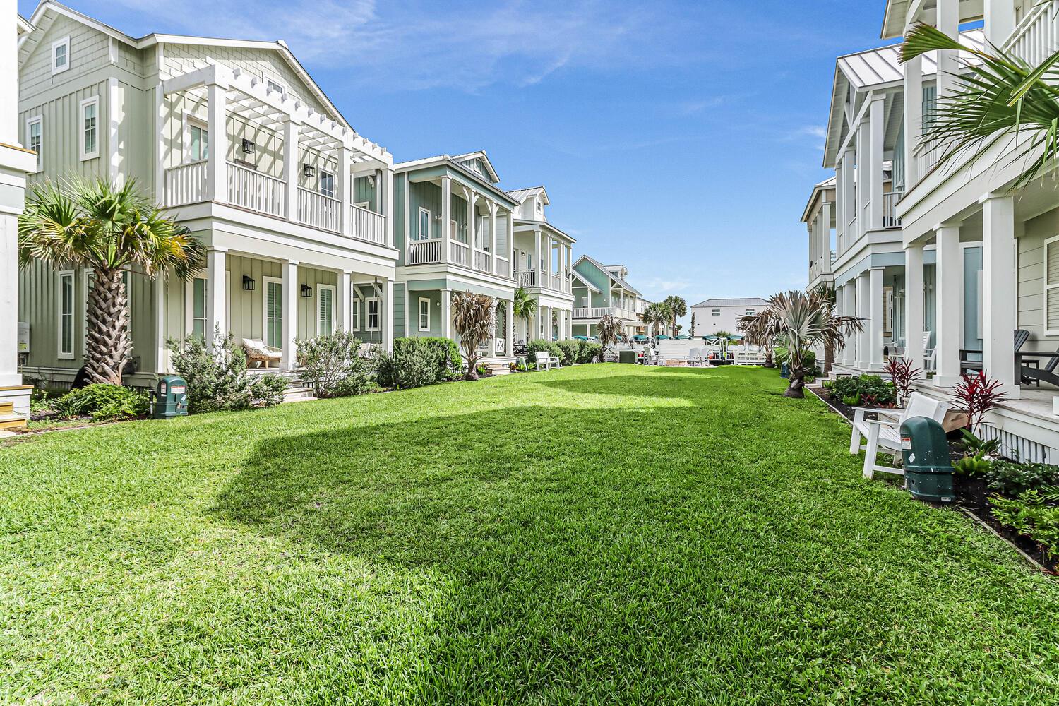 Primary King Suite Deck, 1st Floor