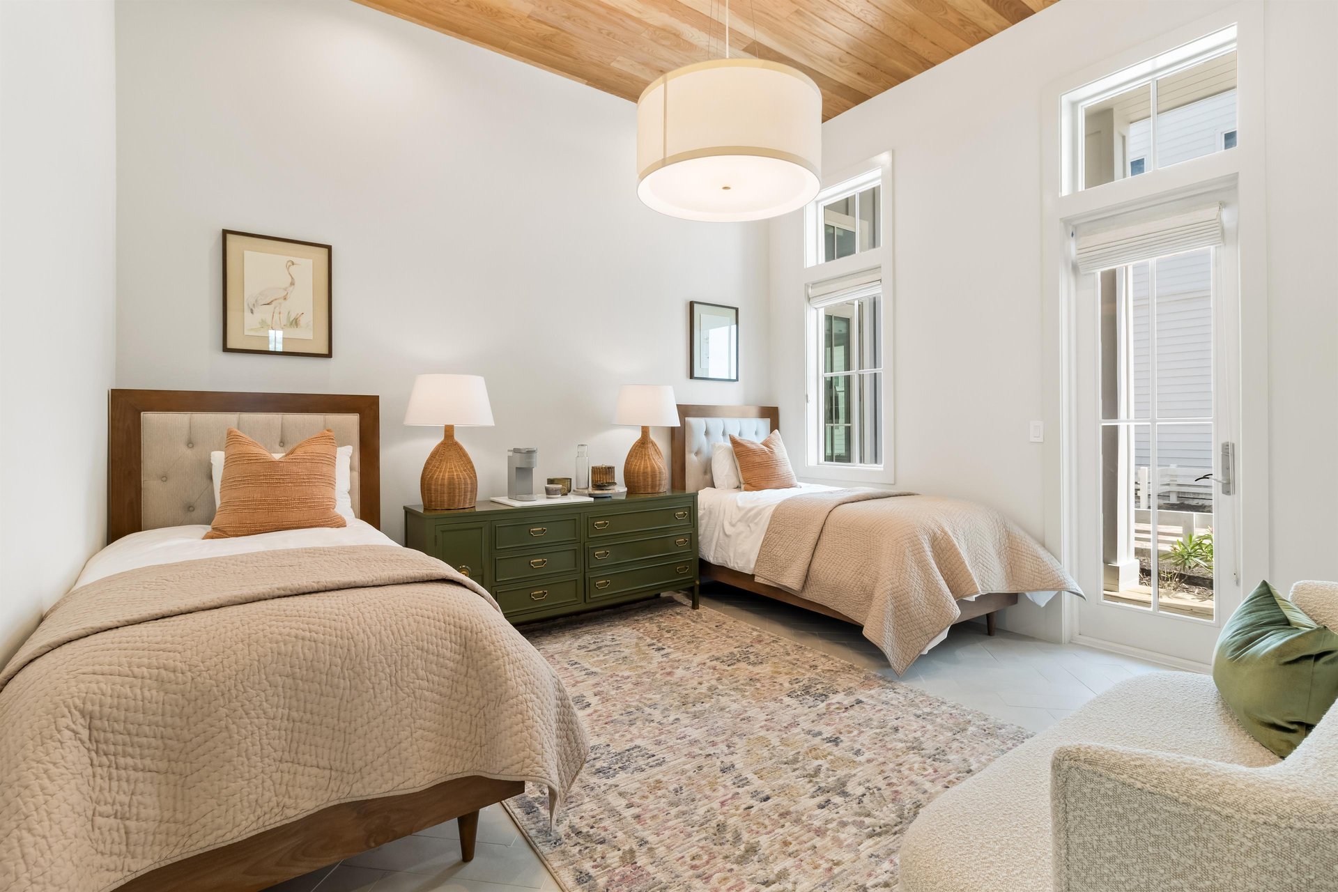 Twin Bedroom, 1st Floor