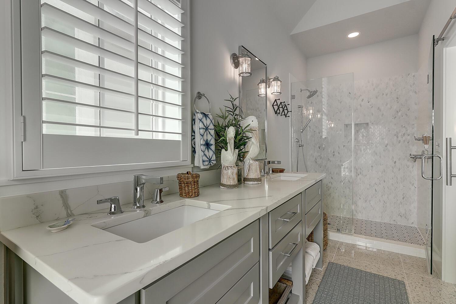 2nd Floor King Primary Suite