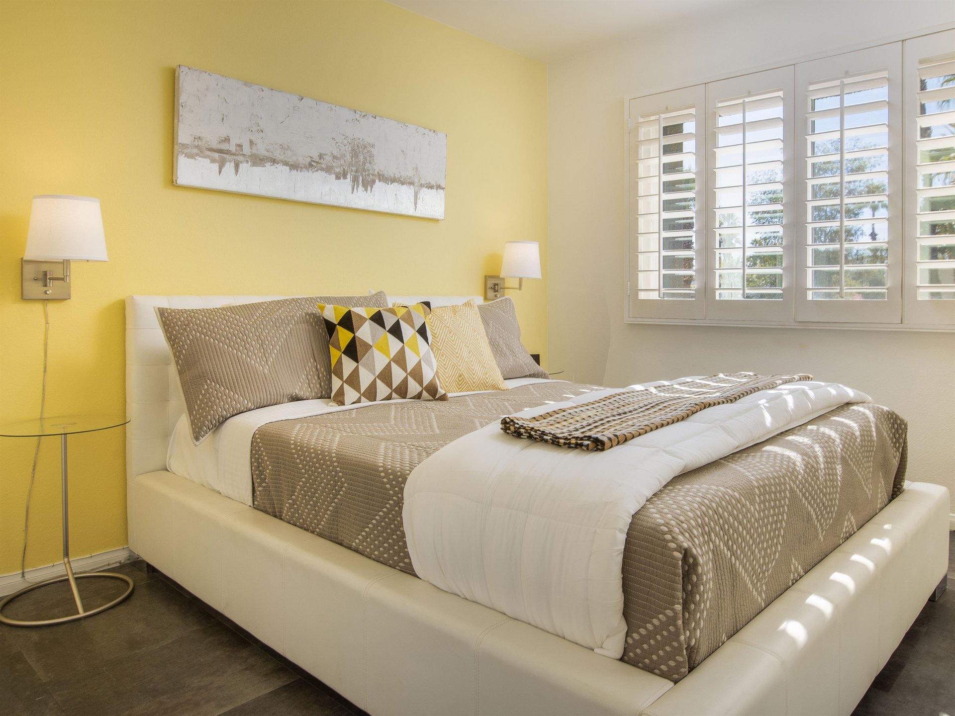 Gorgeous bedroom