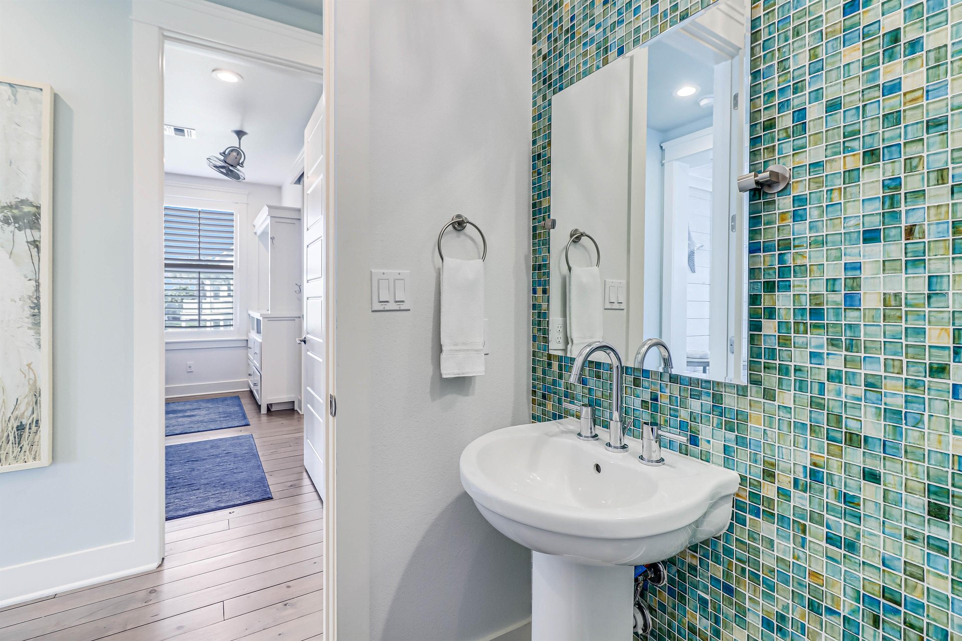 Powder Room, 2nd Floor