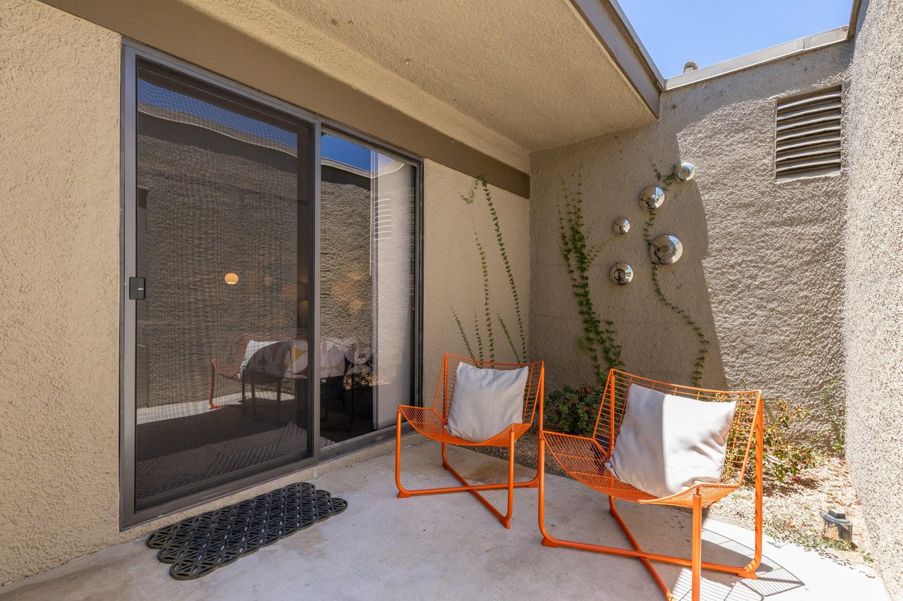 Front patio off of guest bedroom 1.