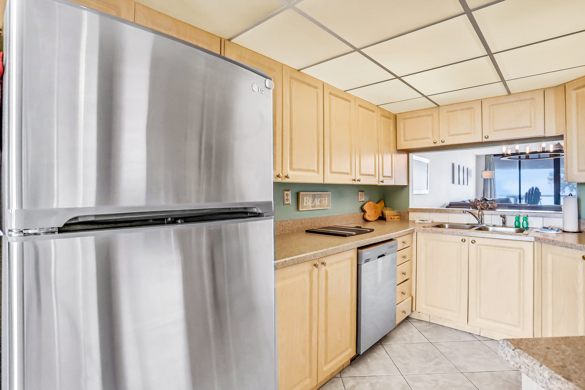 Crescent Beach Club I 3E 10