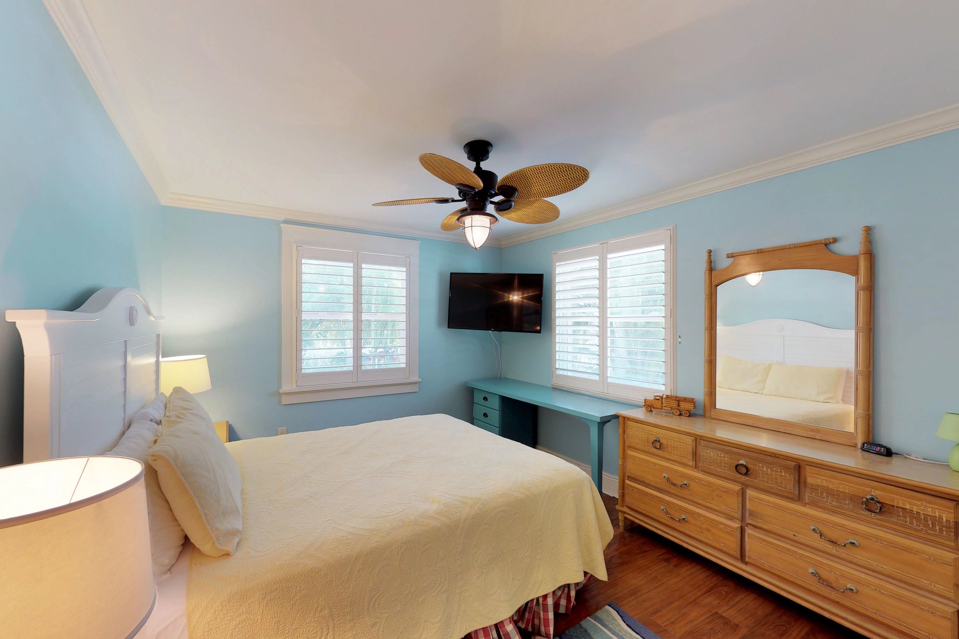 Paradise Pointe 20