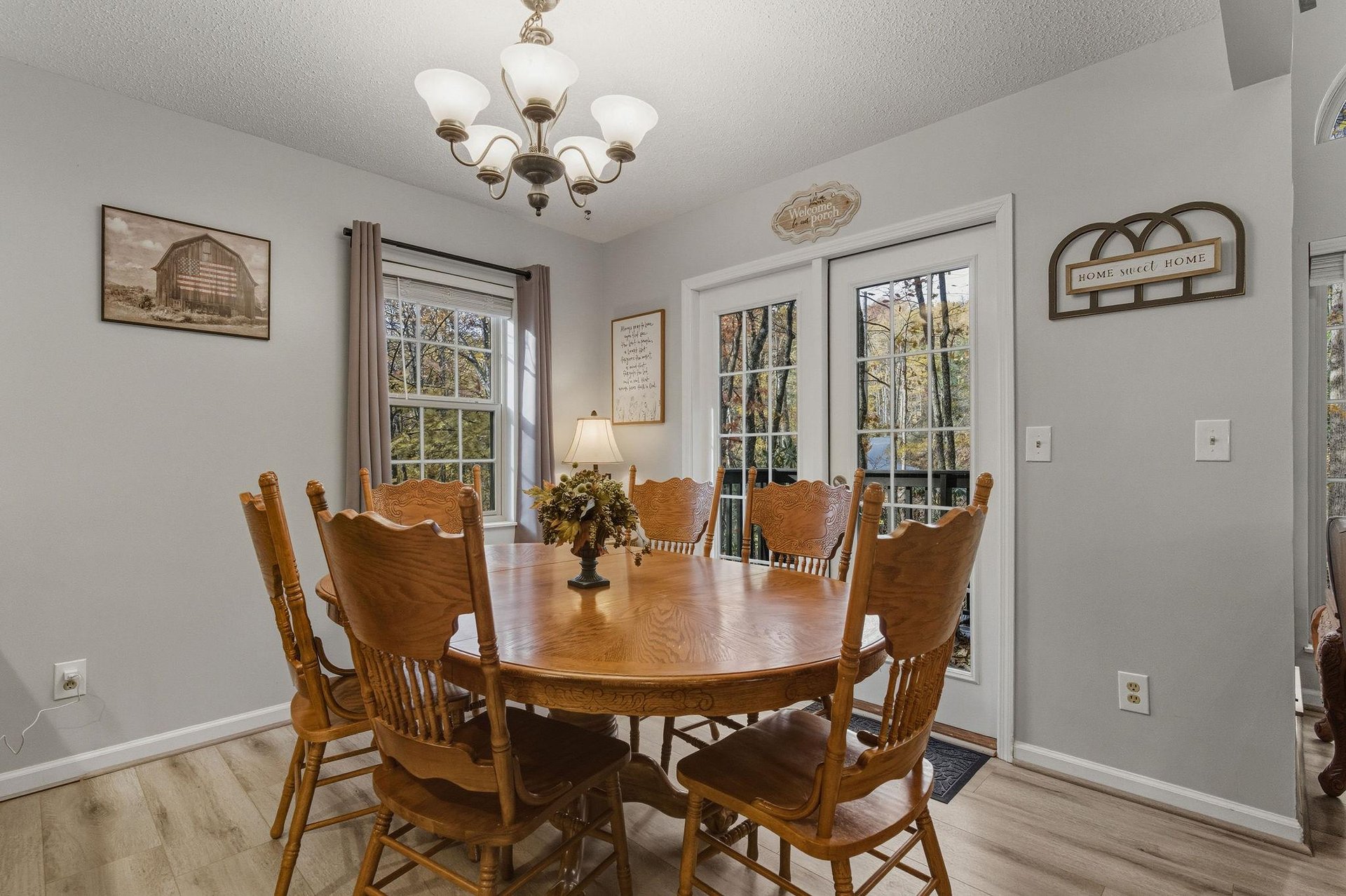 Dining Table off Kitchen
