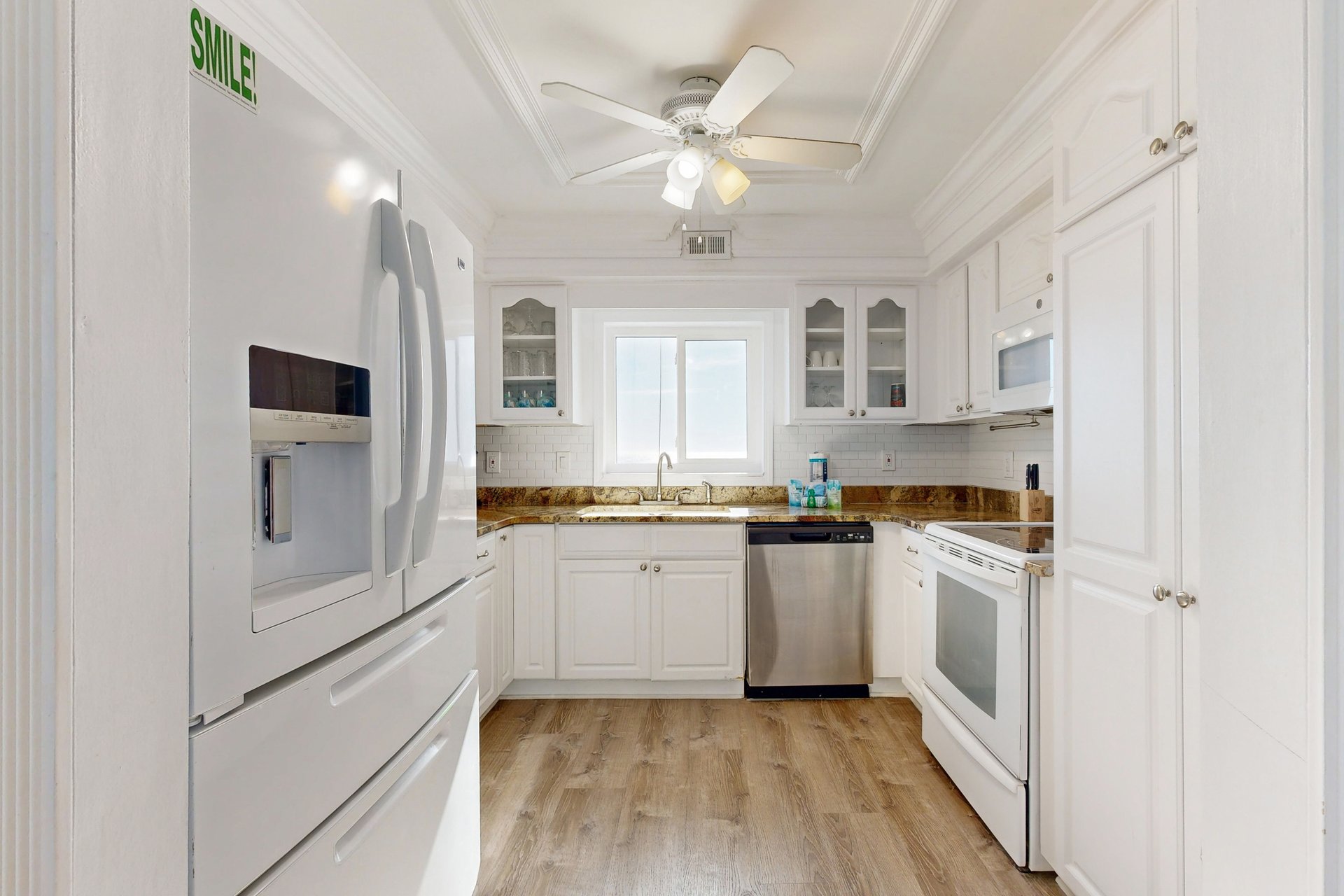 Shoreline Towers 3071 13