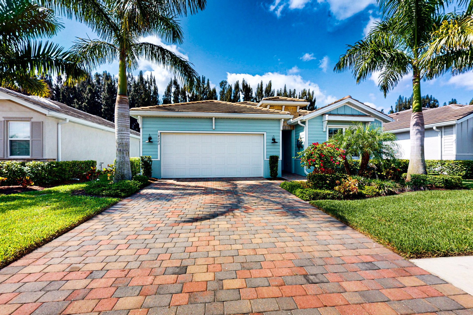 Sunshine Days at Naples Reserve 25