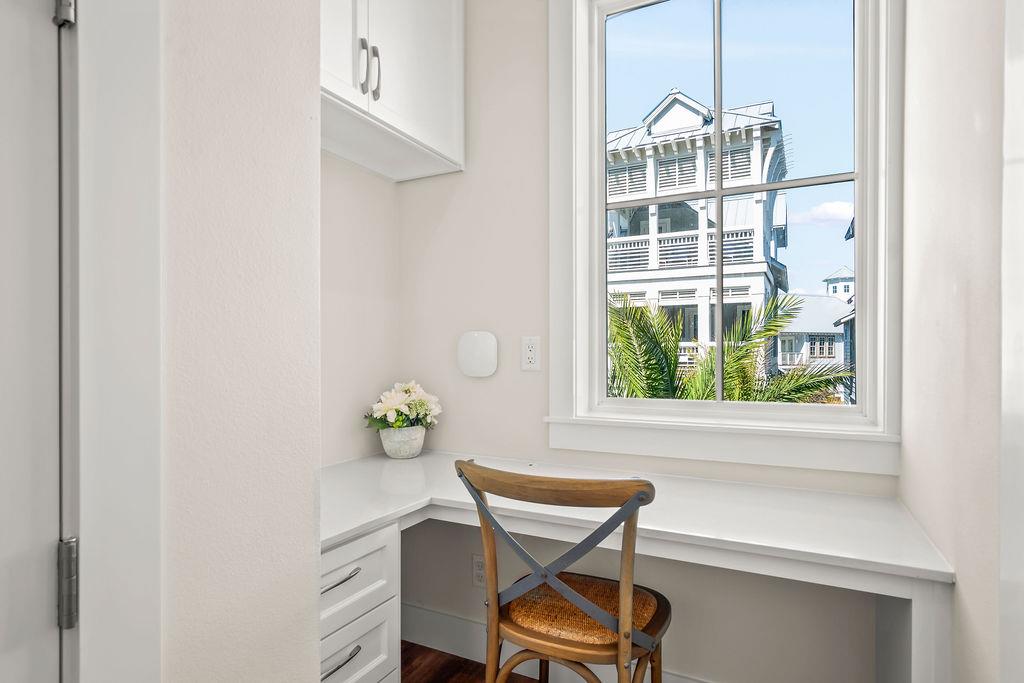 Study Nook, 2nd Floor