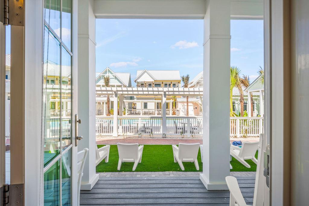 Balcony View, 1st Floor