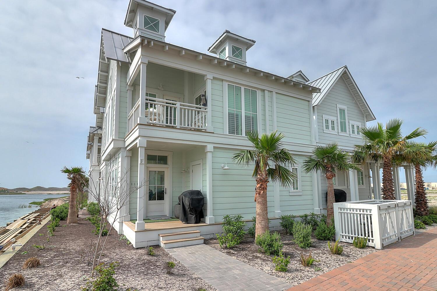 Welcome to Five OClock Four Shore