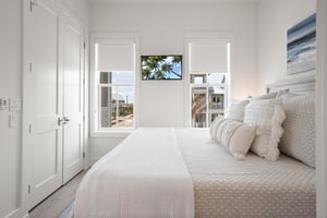 Ensuite King Bedroom, 2nd Floor