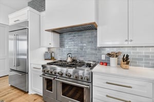 3rd Floor, Kitchen