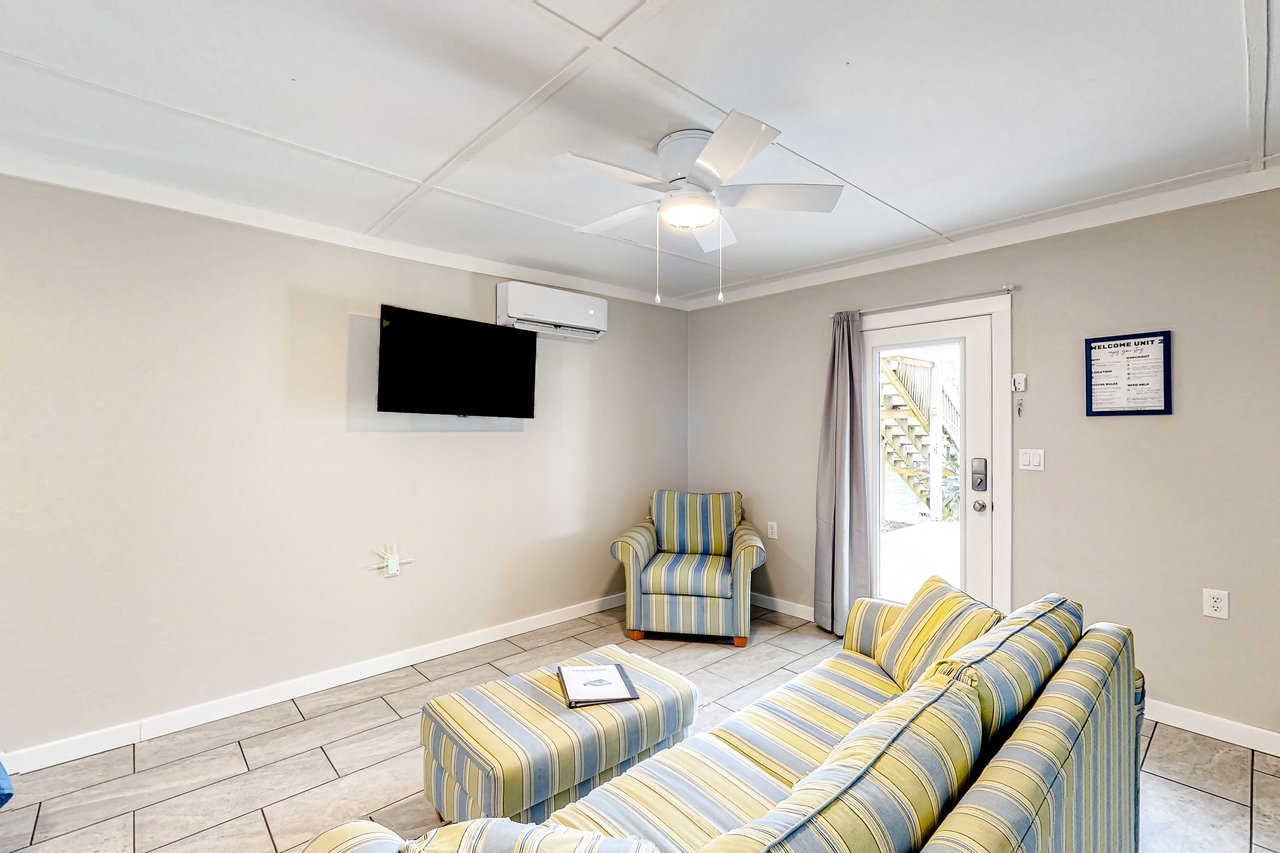 Flood Reef Retreat  Queen Conch Suite 2