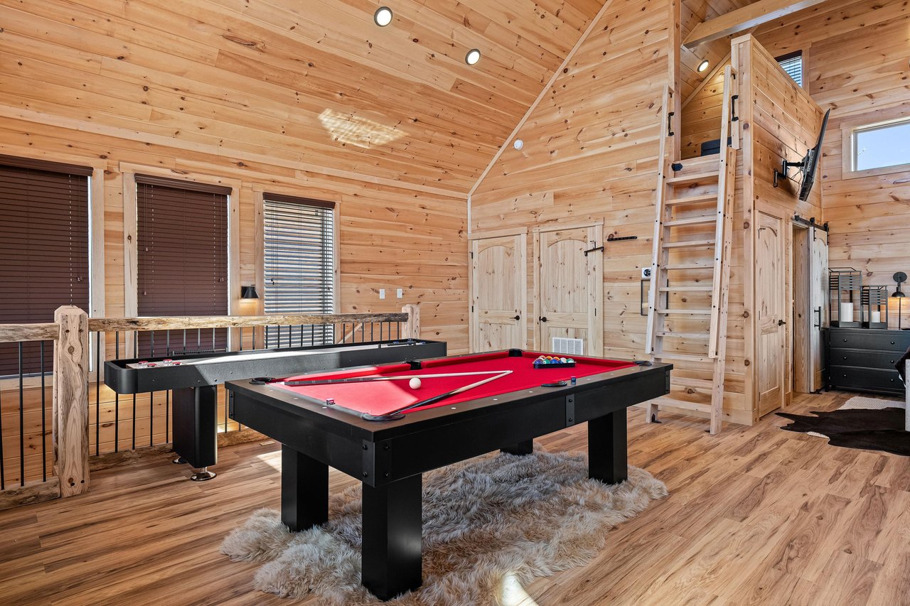 divinitycabin31