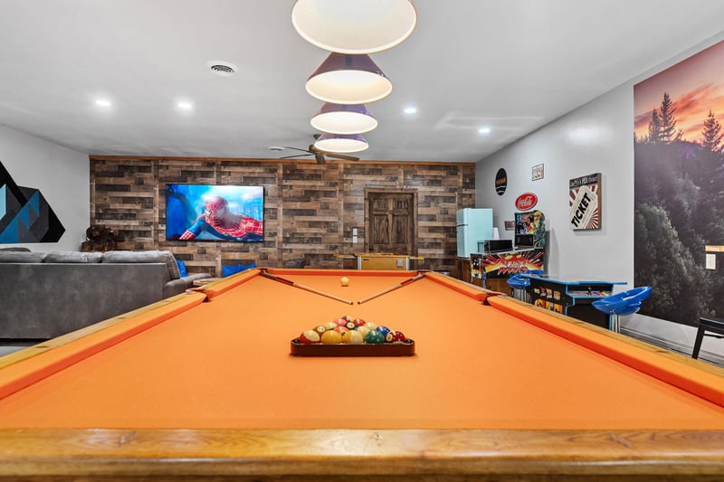 Pool table