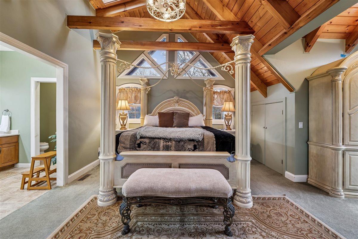 A comfortable King bedroom gives you a relaxing place to recharge