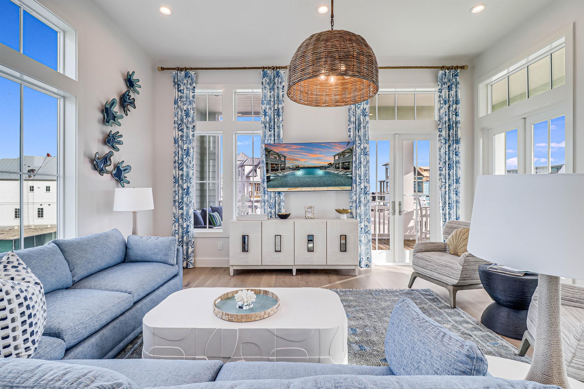 Main Living Room, 2nd Floor