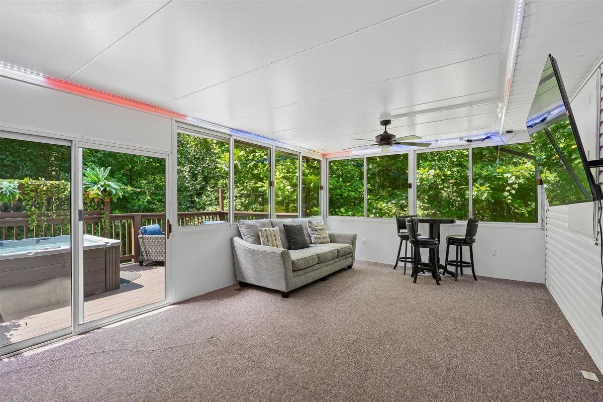 38Sun Room