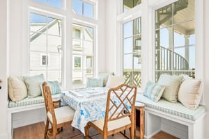 Breakfast Nook, 2nd Floor