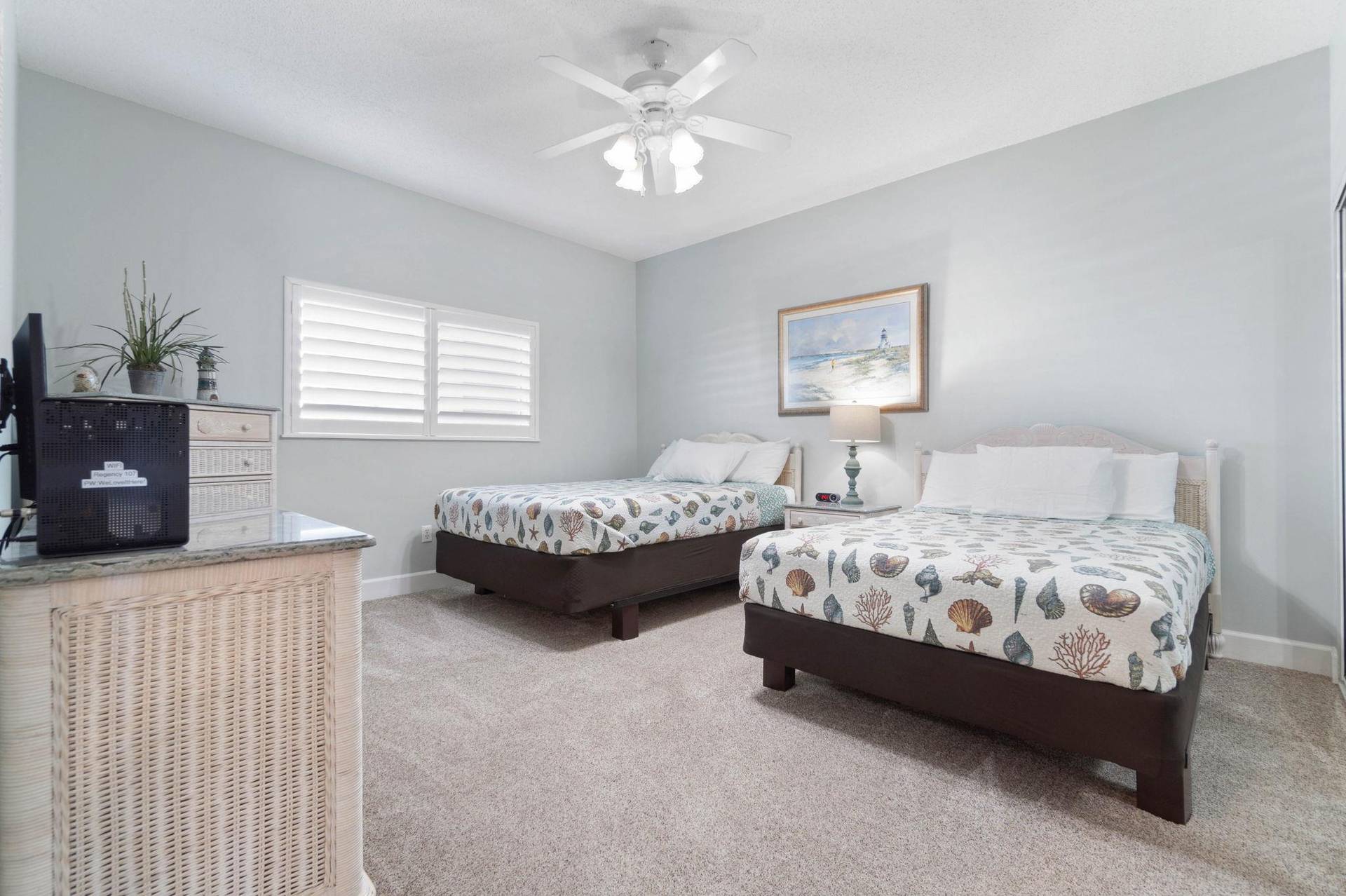 Guest Bedroom 2 Double  Queen