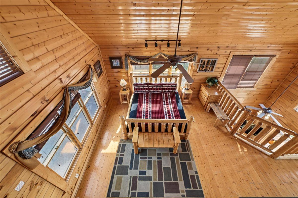 King Bedroom 2 Upper Level