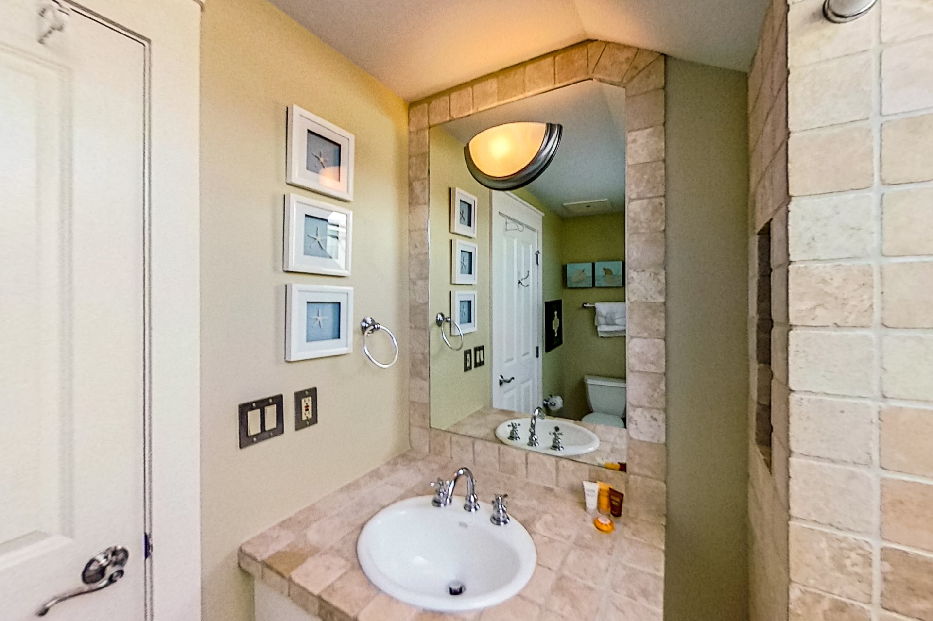 Downtown Carillon 4303 6