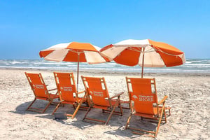Cinnamon Shore Beach Chair Set Up