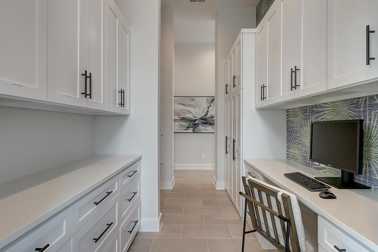 1st Floor OfficeLaundry Space