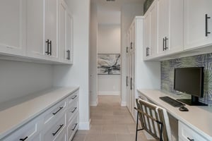 1st Floor OfficeLaundry Space