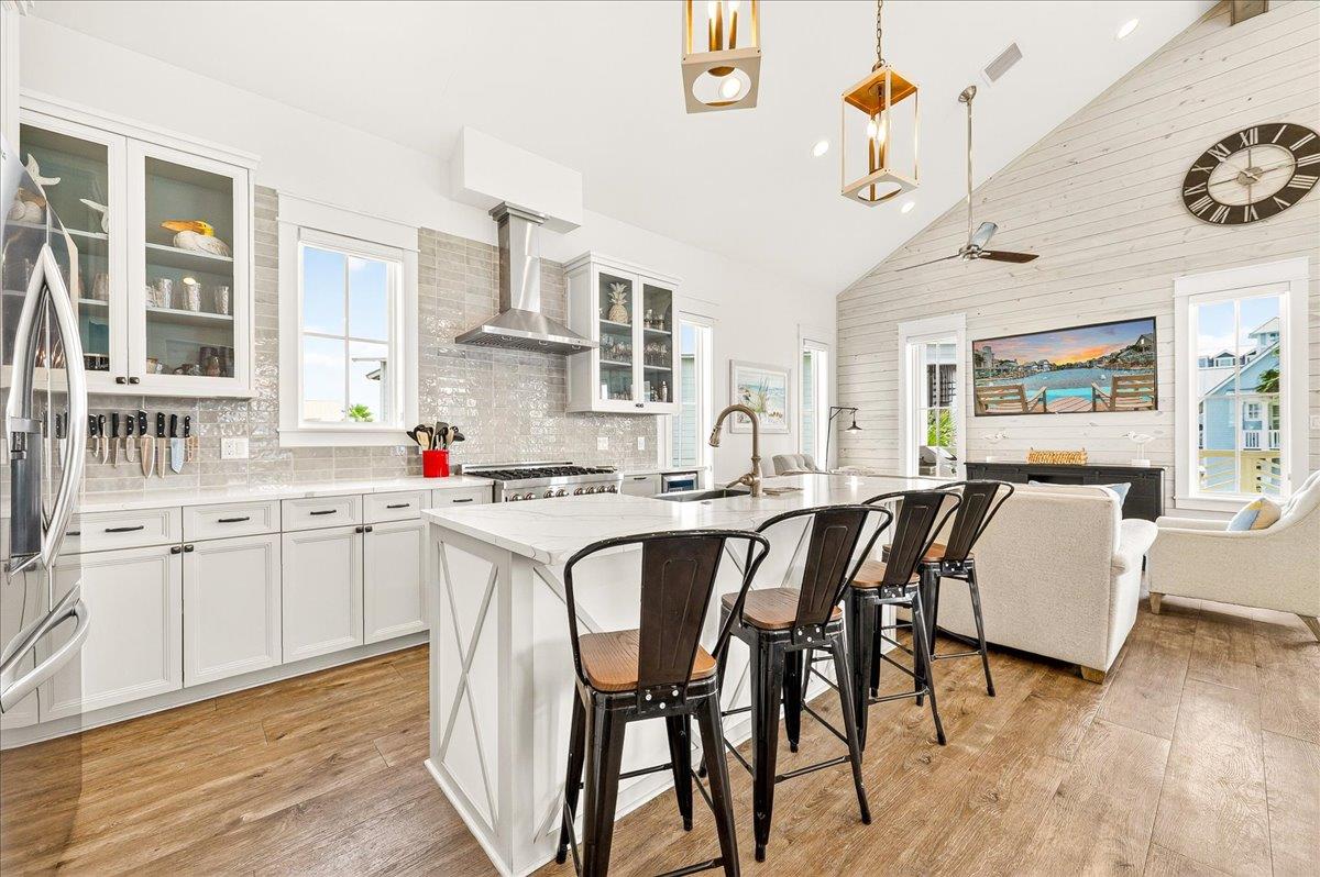 2nd Floor, Kitchen