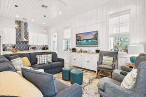 1st Floor, Living Room