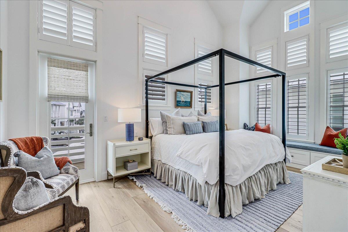 Primary King Bedroom, 2nd Floor