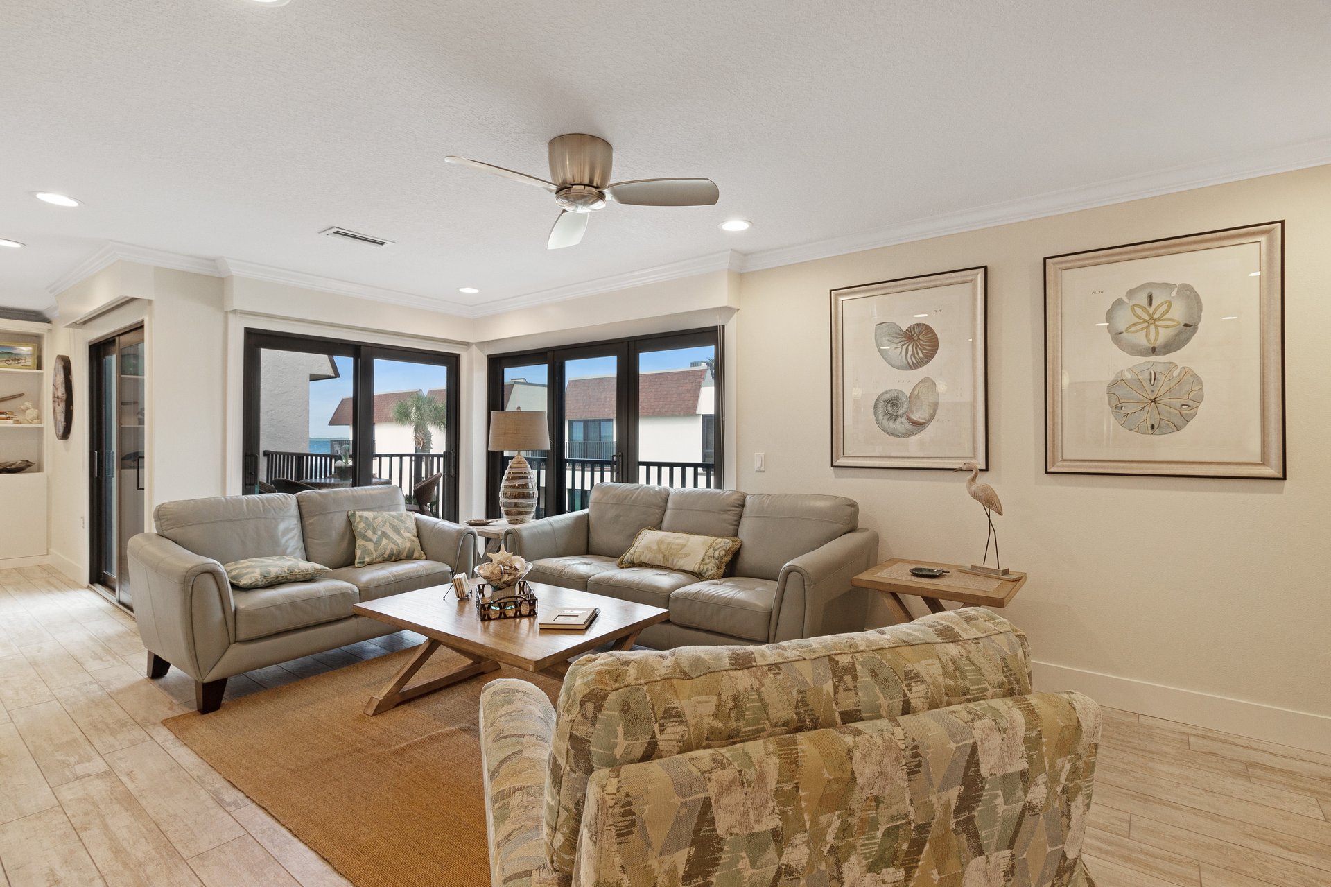 Waters Edge 208 S 22