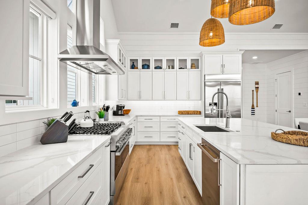 2nd Floor, Kitchen