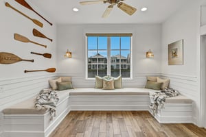 Living Area, 1st Floor