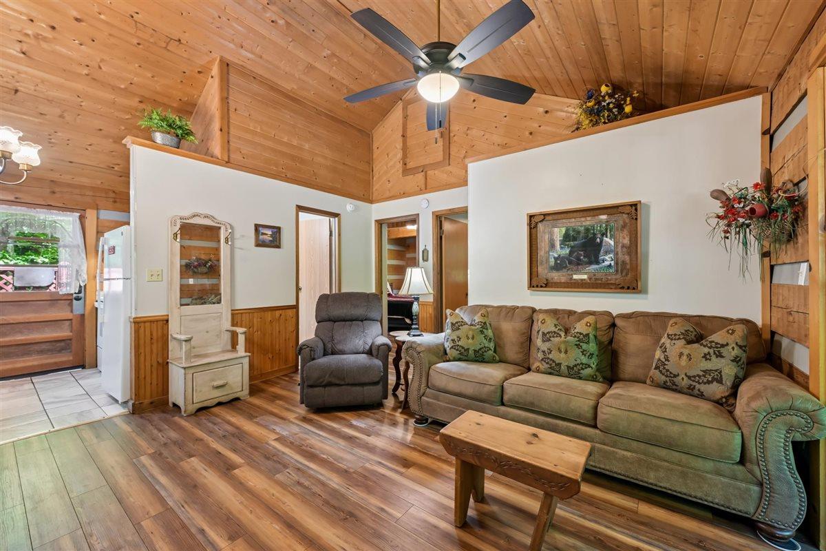18Living Room