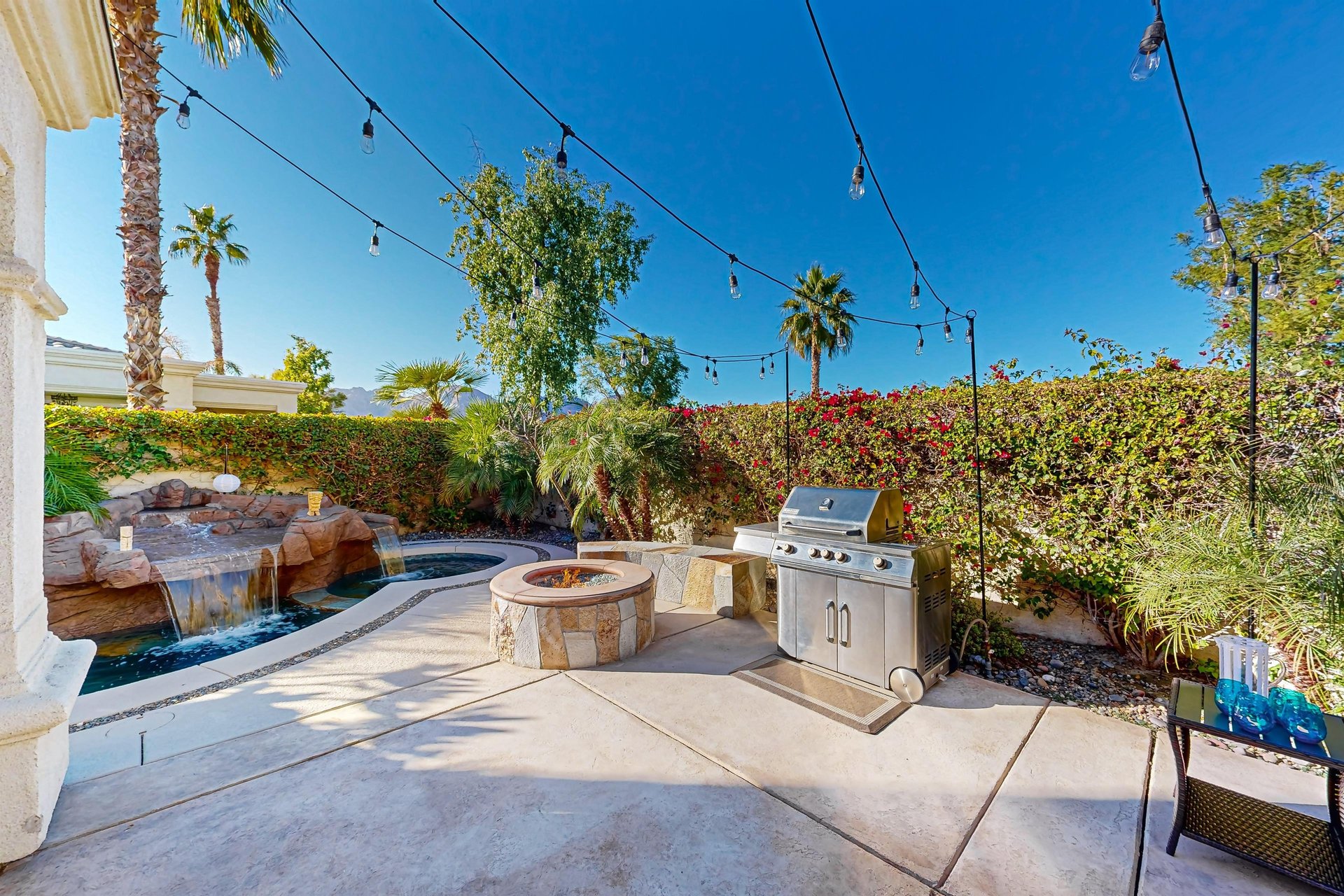 Width1920