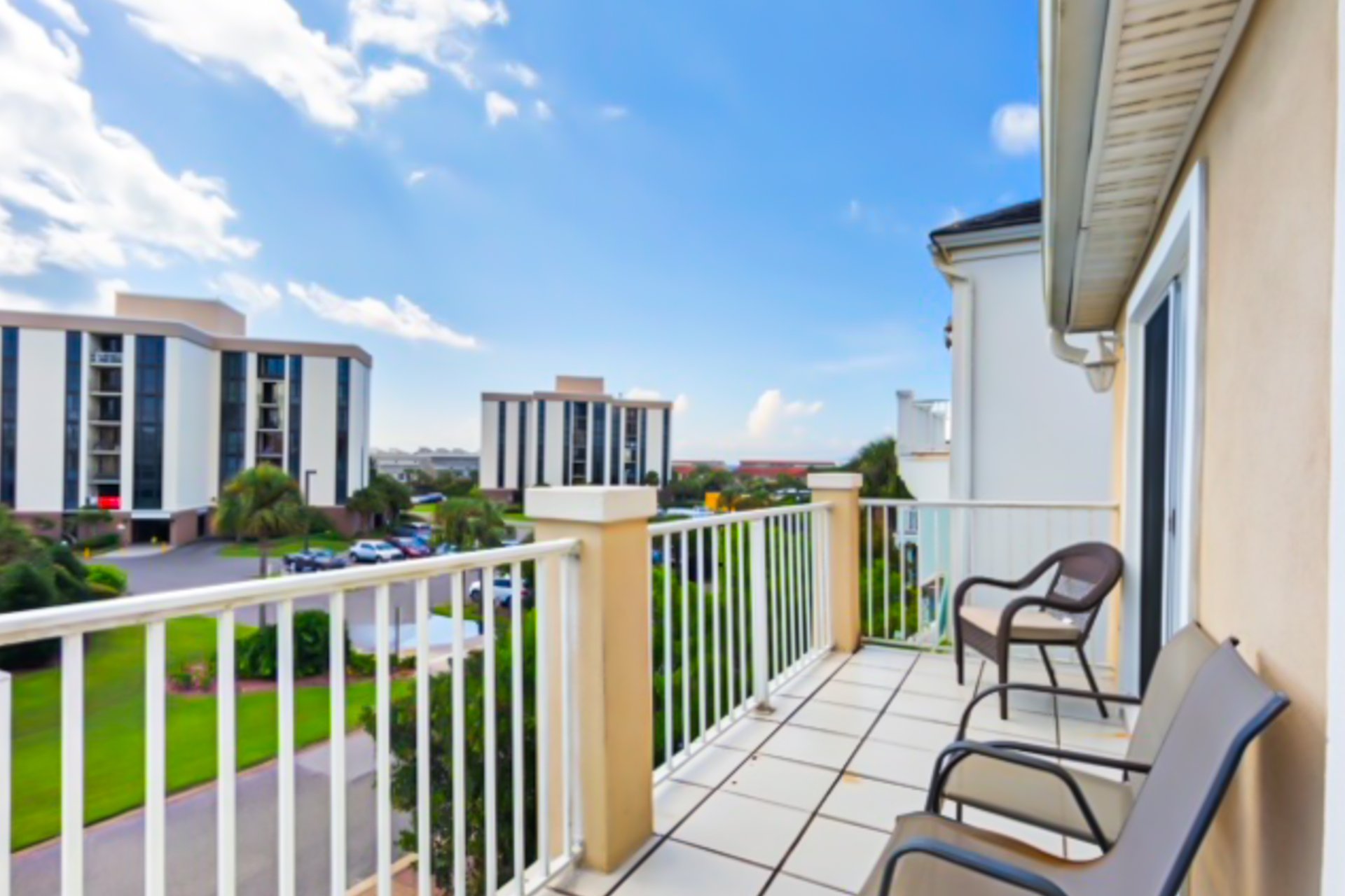 Destination Paradise 7