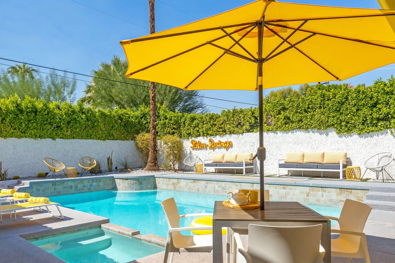Palm Springs style