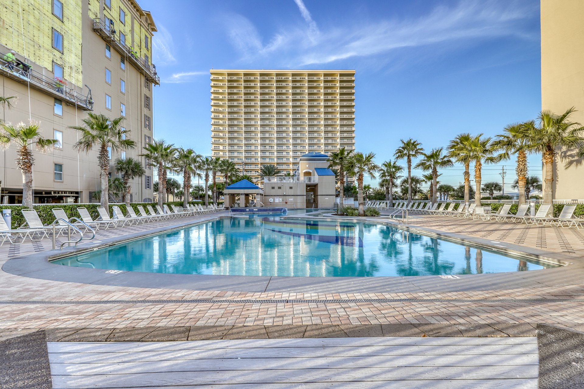 Crystal Tower 1703 3