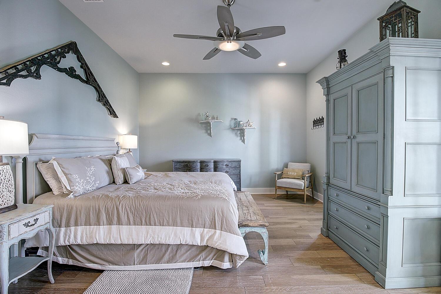 Primary King Suite, 1st Floor