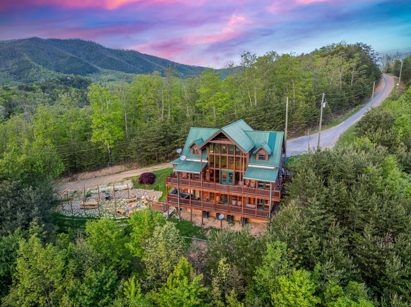 Front of Mountain Bliss cabin