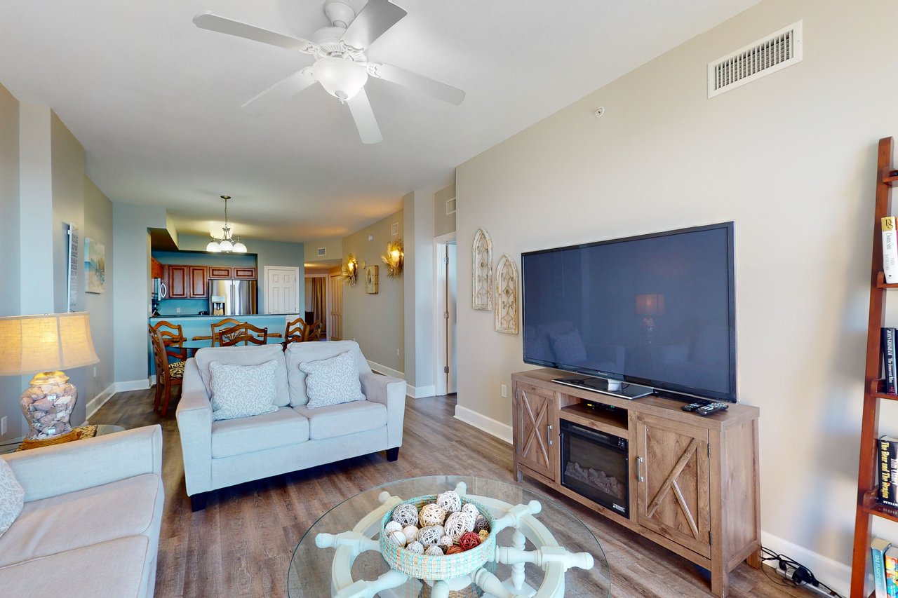 Sunrise Beach 2104  Beachfront Condo 4