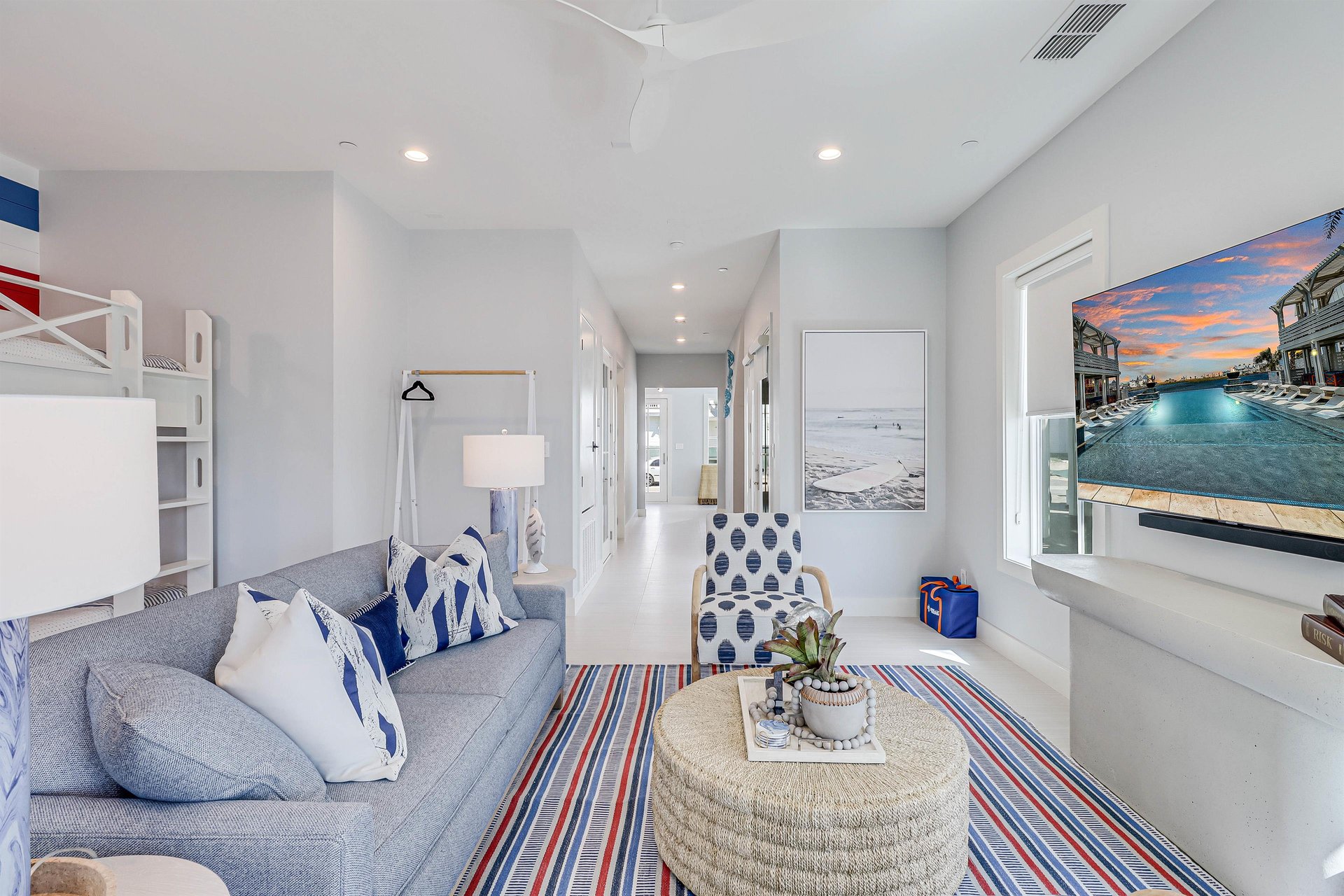 Second Living Room, 1st Floor