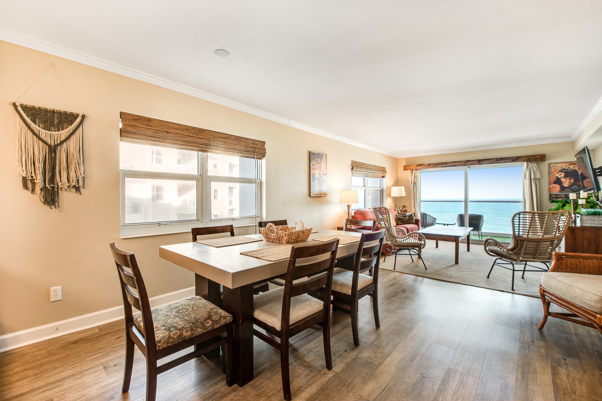 Regency Towers W 701 12