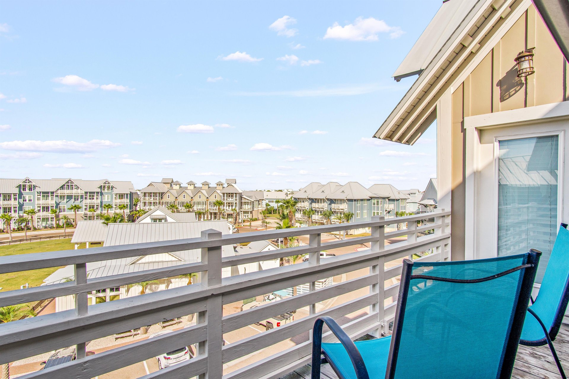 2nd Floor Bunk Room Balcony
