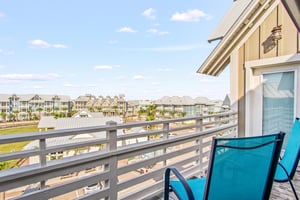 2nd Floor Bunk Room Balcony