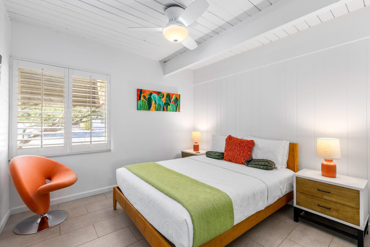 Guest bedroom